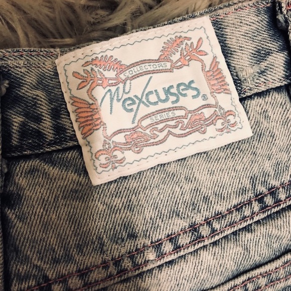 š¤SOLDš¤ - Picture 2 of 4